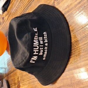 NWT Di snap Back I'm Humble but I will smack a B bucket hat